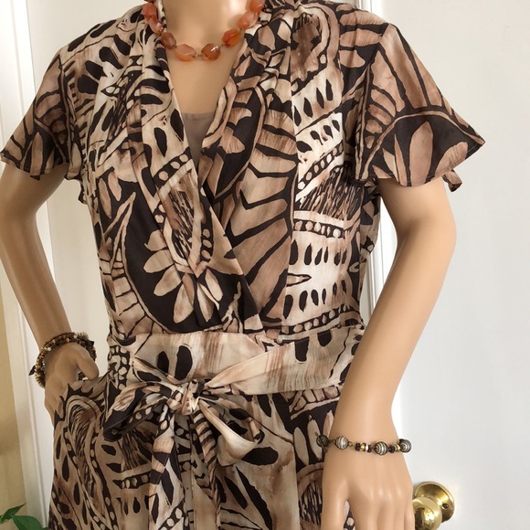 TALBOTS Designer Collection Size 10 fully lined with lined deep side pockets. - Picture 3 of 9